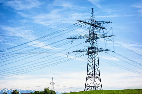 Novos equipamentos de distribuição de energia são um centro chave que conecta a nova geração de energia às redes elétricas tradicionais